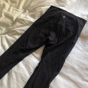 Lulu lemon Wunder Under high waist cropped
